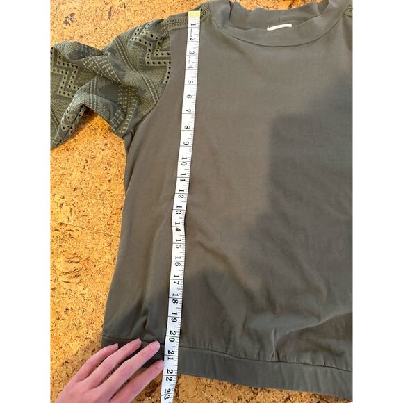 Anthropologie Tiny longsleeve shirt embroidered eyelet puff sleeves M petite - Picture 6 of 11